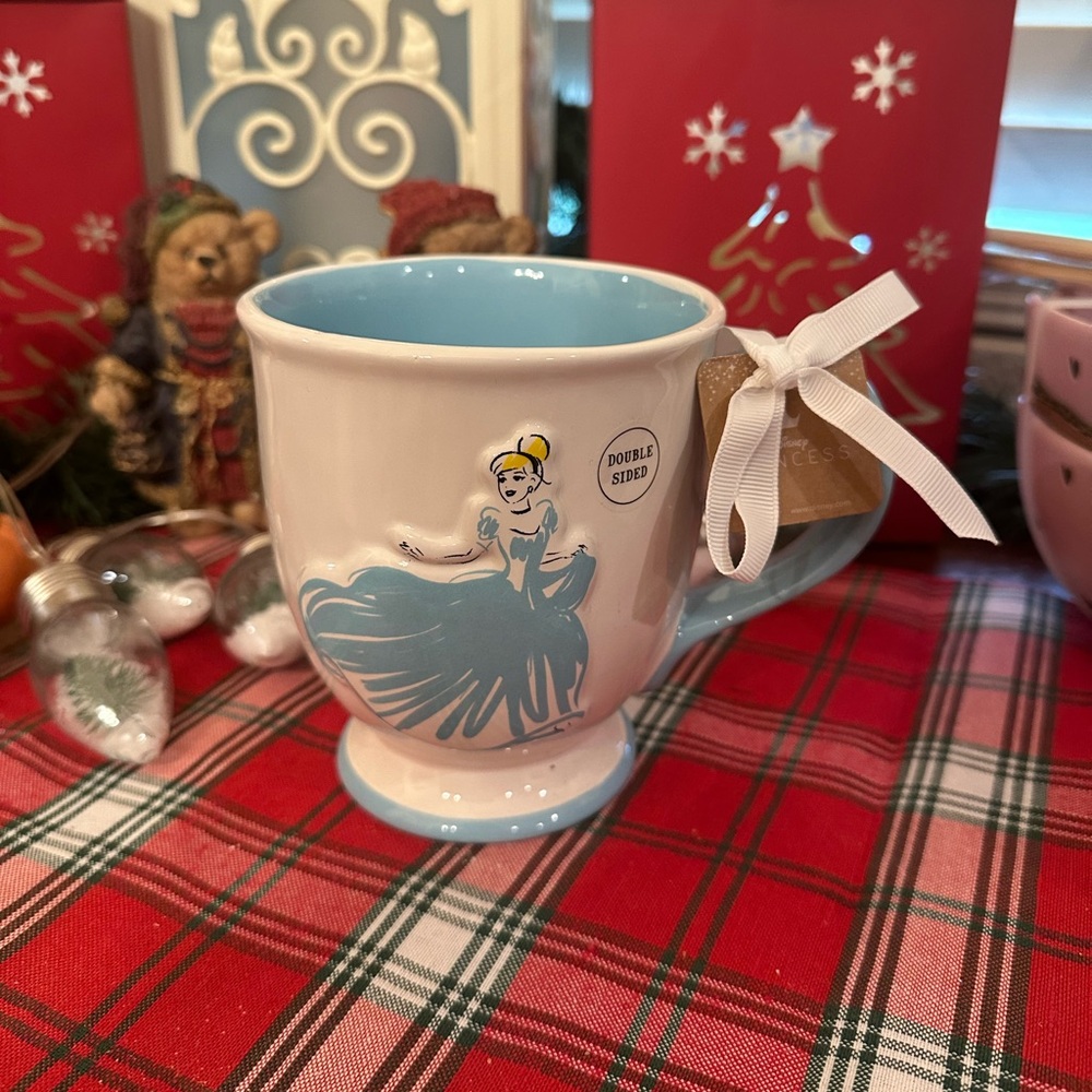 Rae Dunn Cinderella Mug New Model - Picture 4 of 5